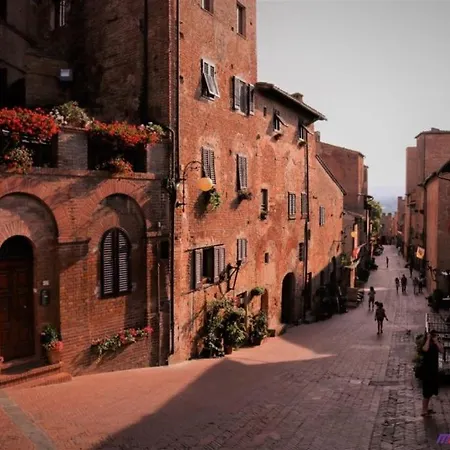 La Casa Torre Di Marcello Dom wakacyjny Certaldo